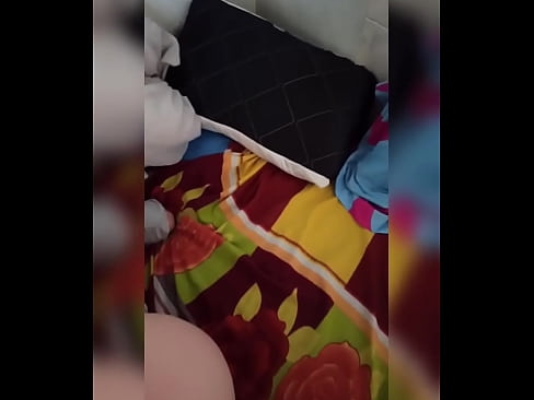 ❤️ Mano kambariokė lieka namuose viena, nes jos vyras atostogauja, o aš pasinaudoju proga ją išdulkinti ir užpildyti jos užpakalį pienu ☑ Seks video prie mūsų lt.camporner.top ❤